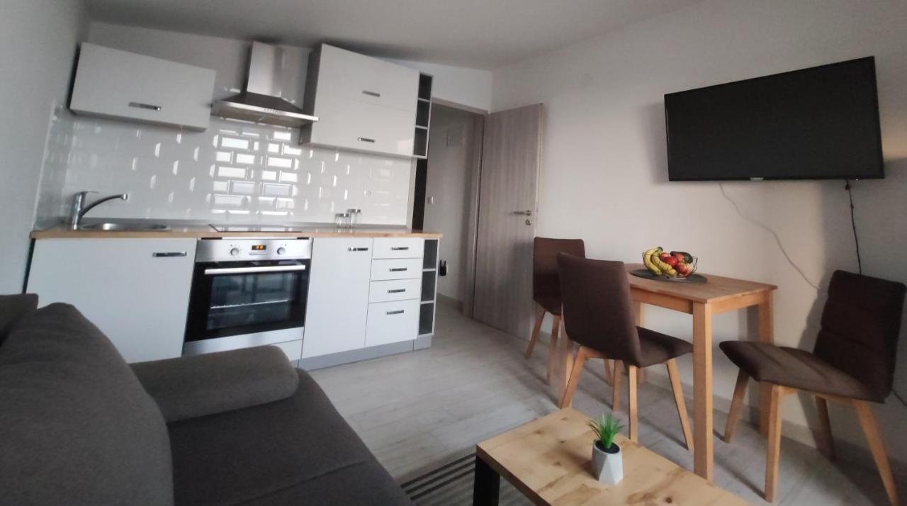Matej 3 Apartment Задар Екстериор снимка